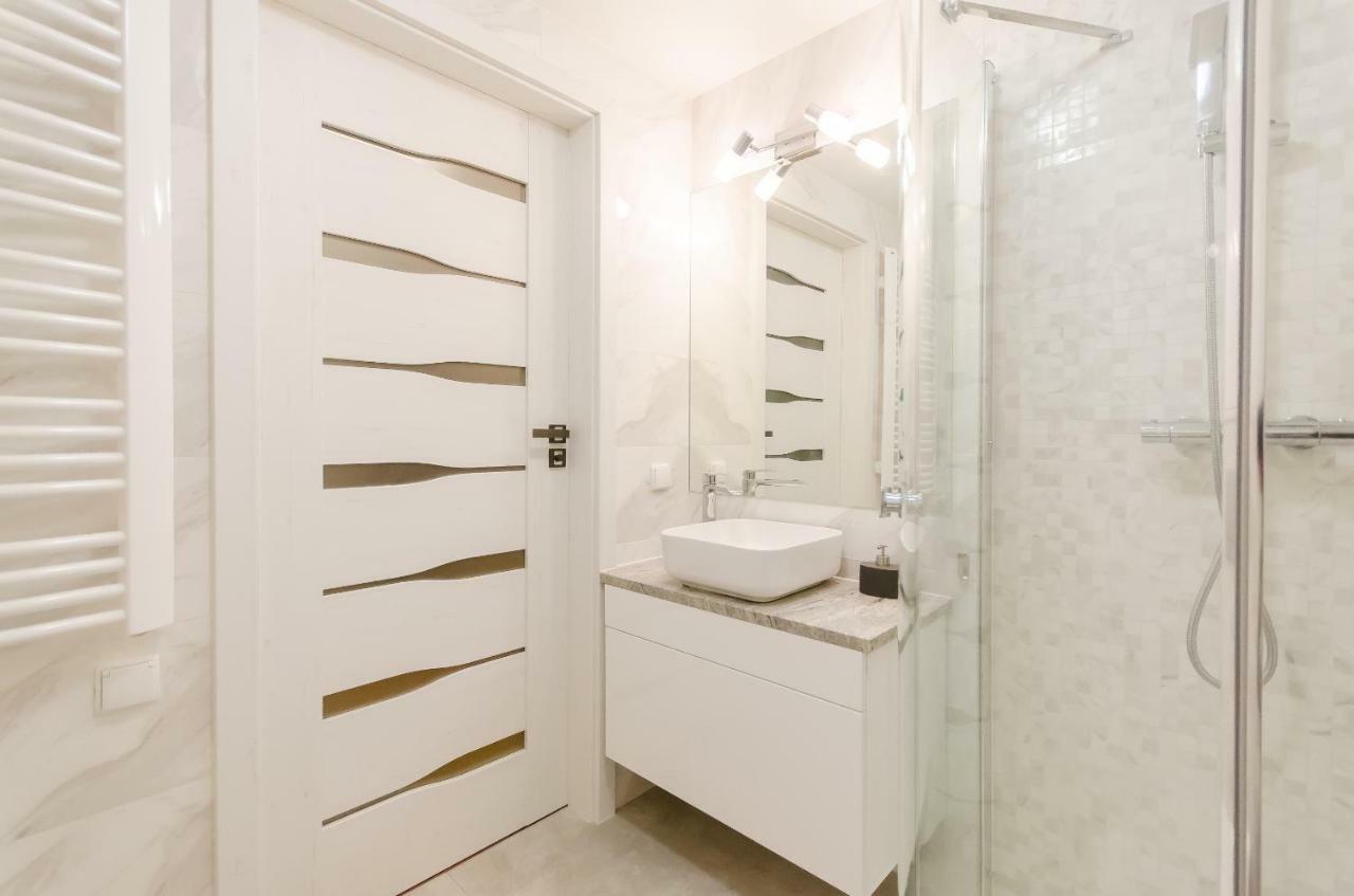 Central Penthouse With Terrace Krakow Ngoại thất bức ảnh