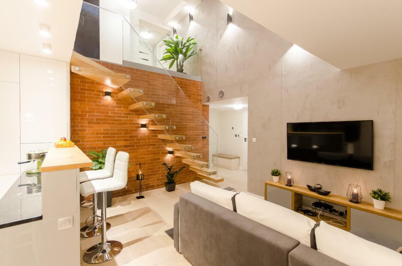 Central Penthouse With Terrace Krakow Ngoại thất bức ảnh